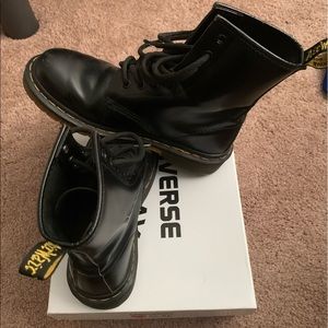 Dr.Martens Combat Boots